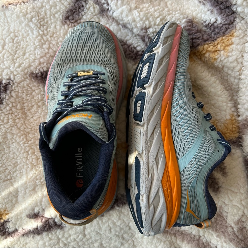 Hoka One One Womens Bondi 7 Running Shoes Sneakers Size 7
